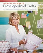 Martha Stewart's encyclopedia of crafts  Cover Image